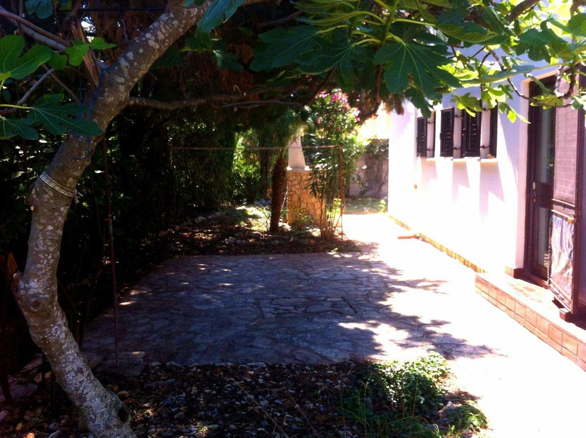 Apartmani Klancir Novalja Bagian luar foto